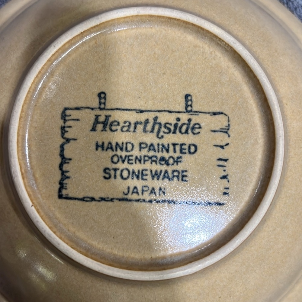 Hand painted Hearthside Stoneware Japan Brown Bowl with Dark Brown Trim - Picture 3 of 11